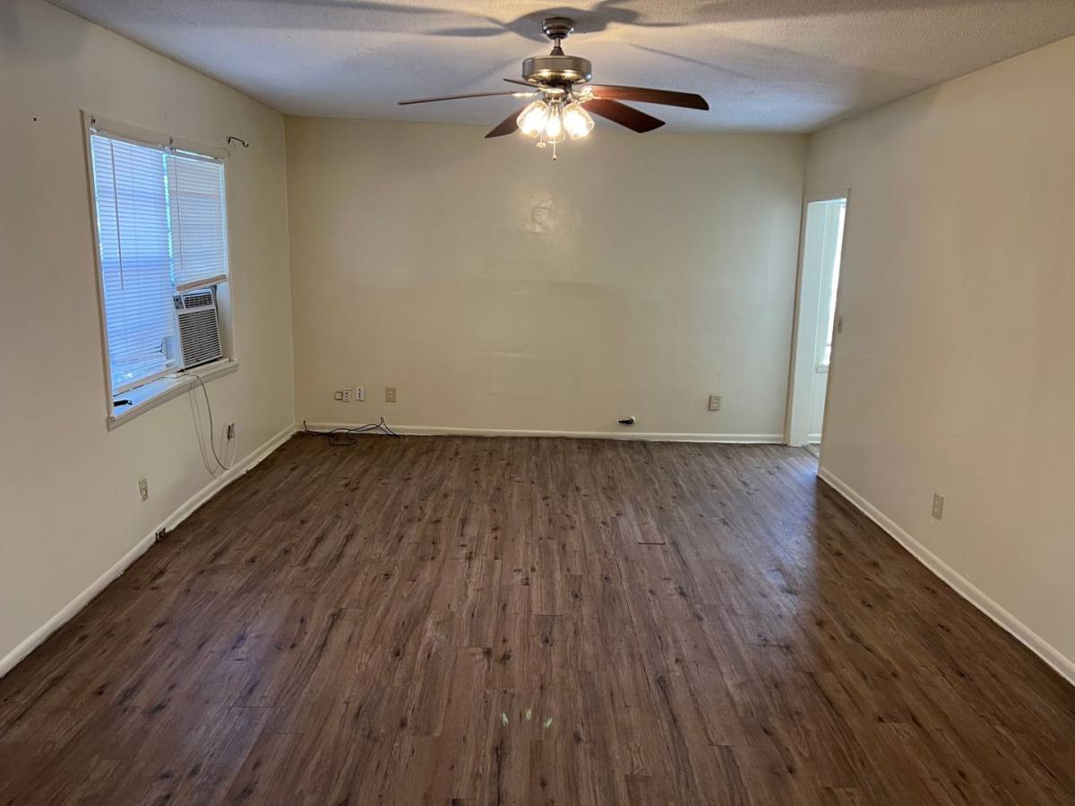 Apartment for rent at 1801 Goodyear Ave, Brunswick, GA 31520