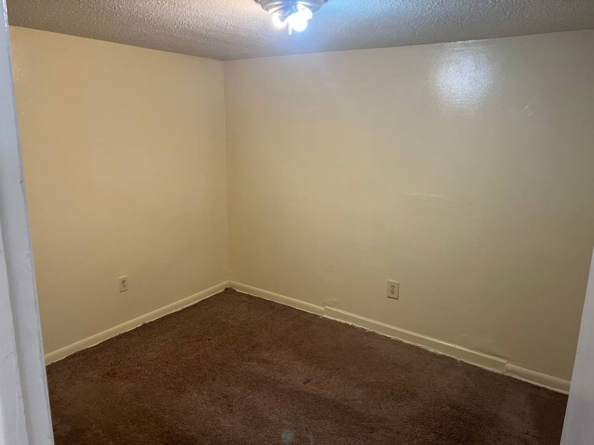 Apartment for rent at 1801 Goodyear Ave, Brunswick, GA 31520
