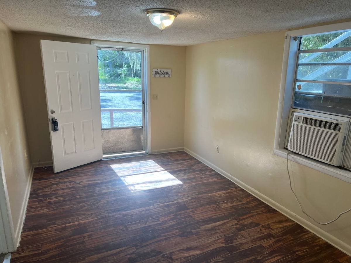 Apartment for rent at 1801 Goodyear Ave, Brunswick, GA 31520