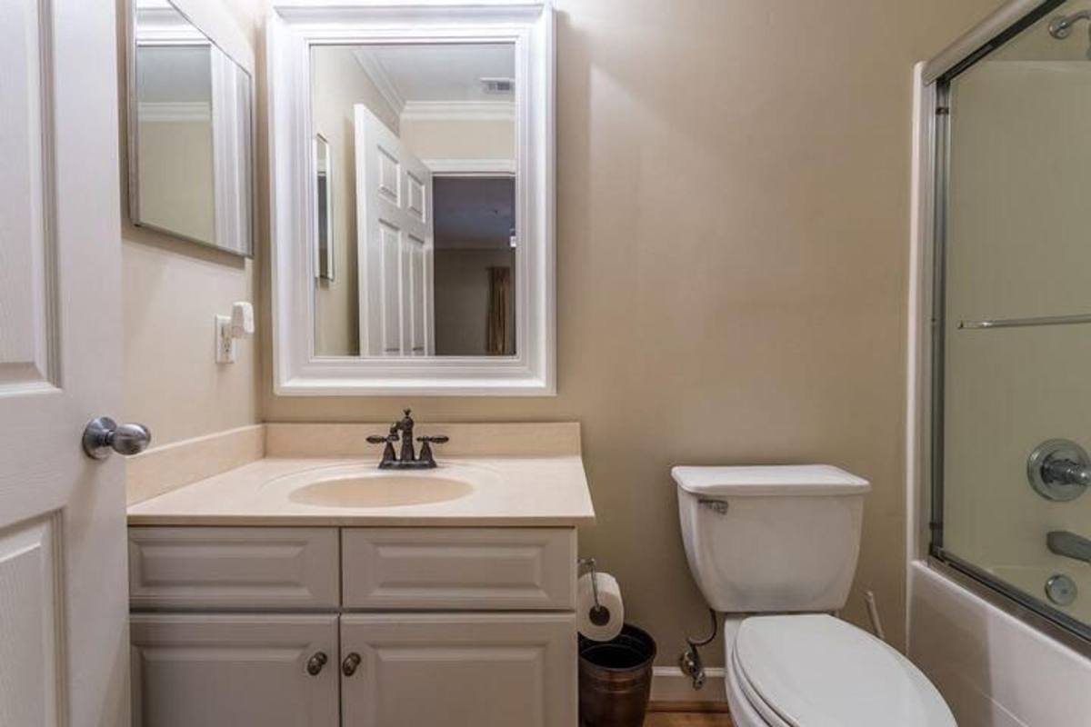 Condo for rent at 4274 Calinda Lane, Niceville, FL 32578