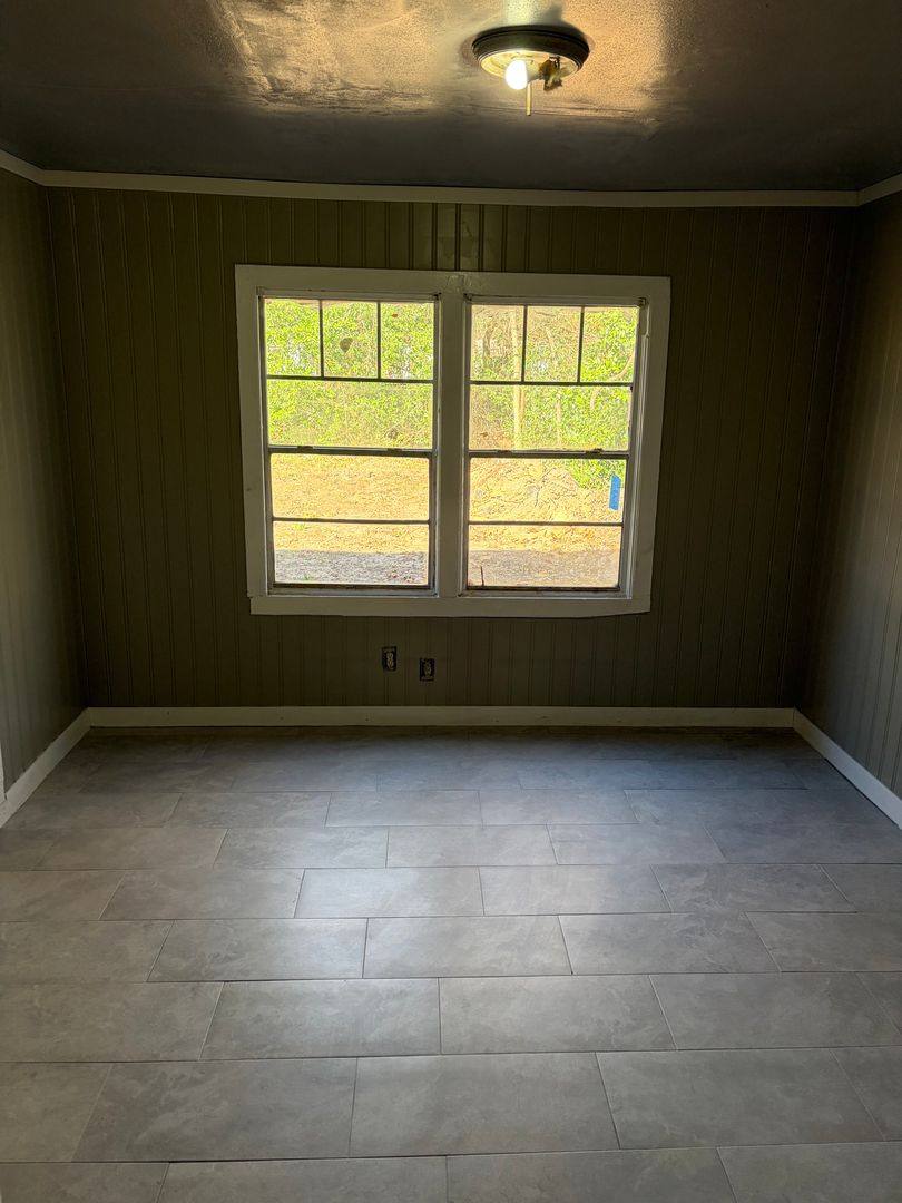 House for rent at 1838 Lyons St, Shreveport, LA 71108