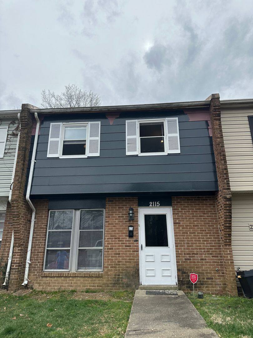 Townhouse for rent at 2115 Binford Lane, Richmond, VA 23223
