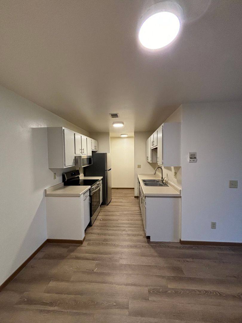 Townhouse for rent at 2000-2007 Continental Lane, Cross Plains, WI 53528