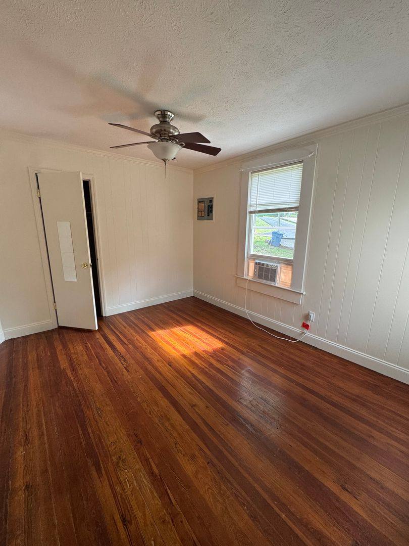 House for rent at 78 Archer St, Granite Falls, NC 28630