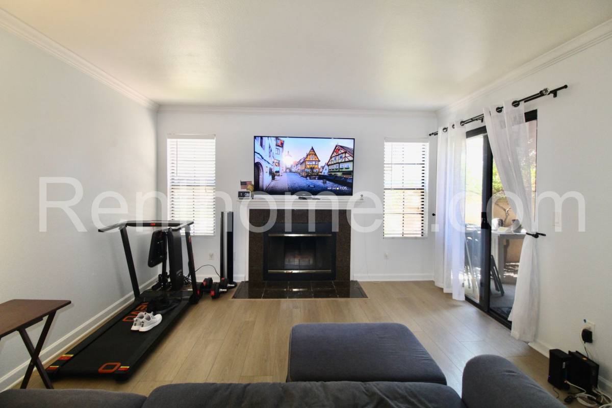 Condo for rent at 12051 Alta Carmel Court, San Diego, CA 92128