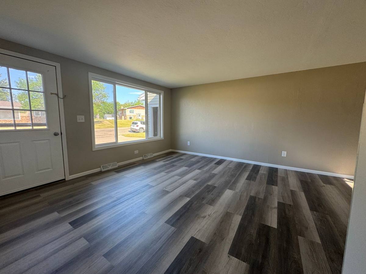House for rent at 1130 6th St NE, Minot, ND 58703