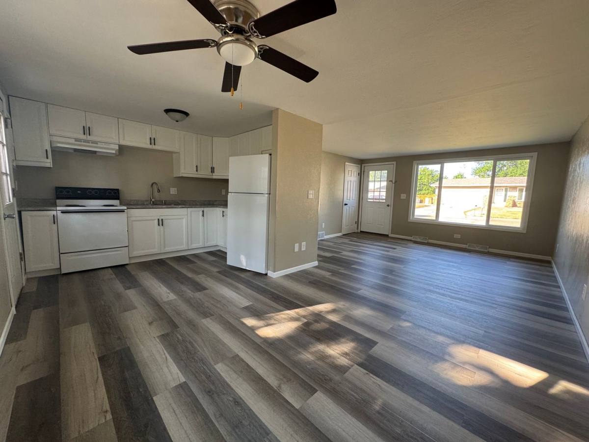 House for rent at 1130 6th St NE, Minot, ND 58703