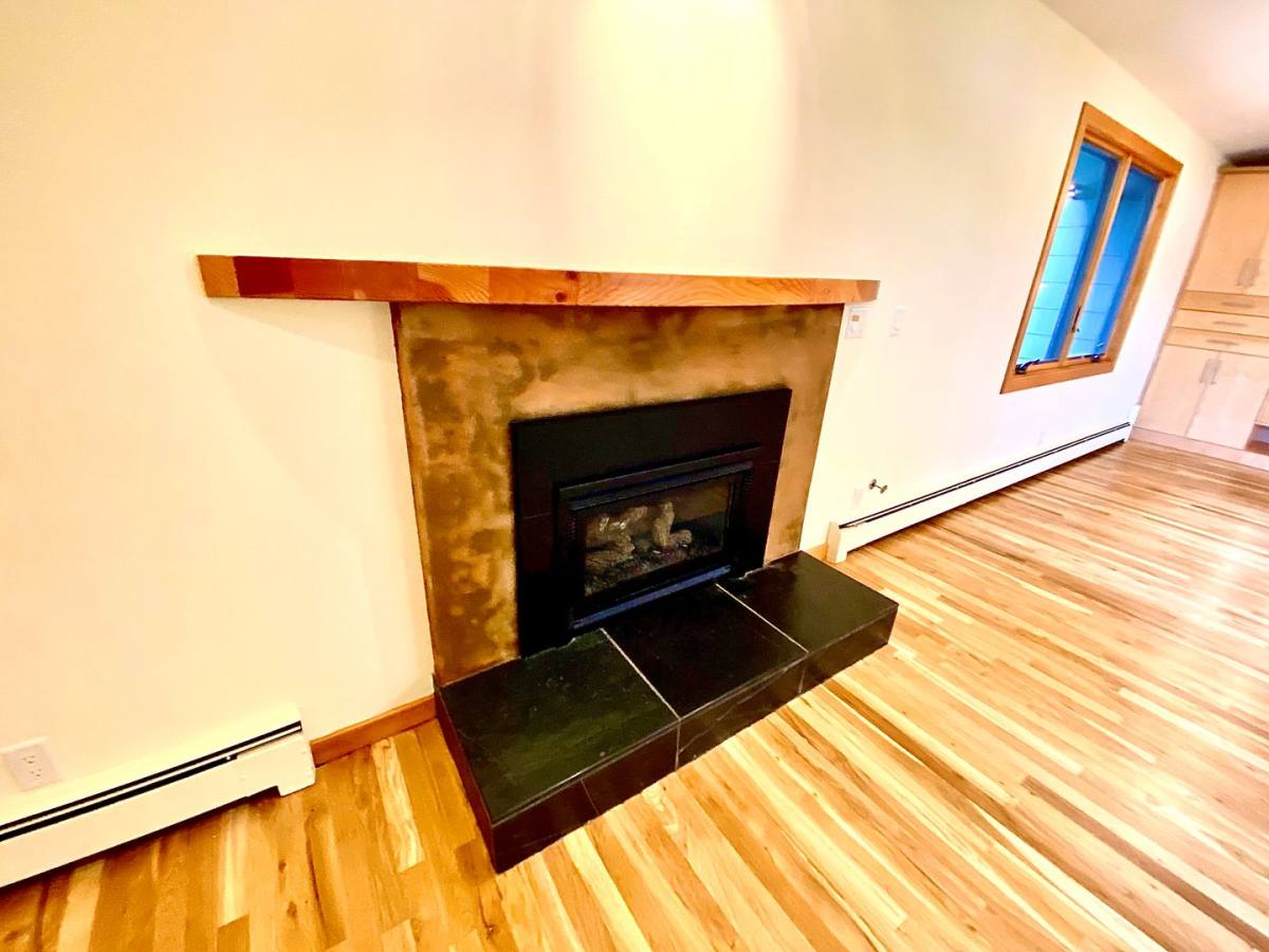 House for rent at 306 E Curling Dr, Boise, ID 83702