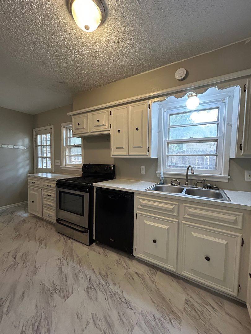 House for rent at 2605 22nd St, Lubbock, TX 79410