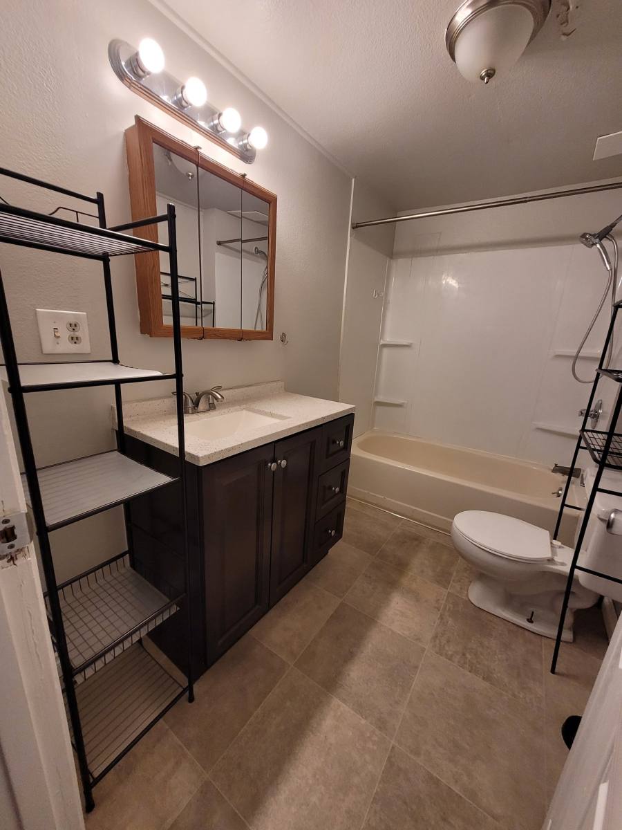 Apartment for rent at 548 2nd St, Fairbanks, AK 99701