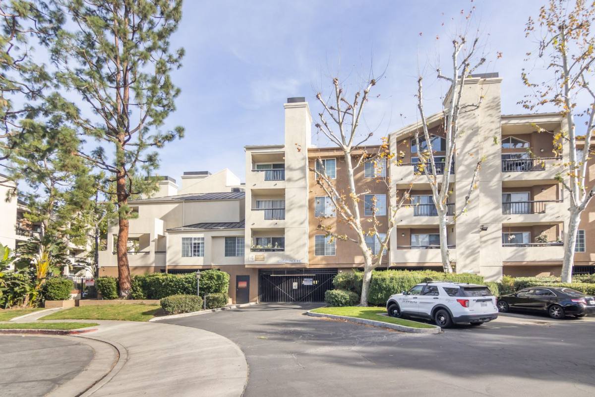 Apartment for rent at 5500 Owensmouth Ave #PARKING P229&P230, Woodland Hills, CA 91367