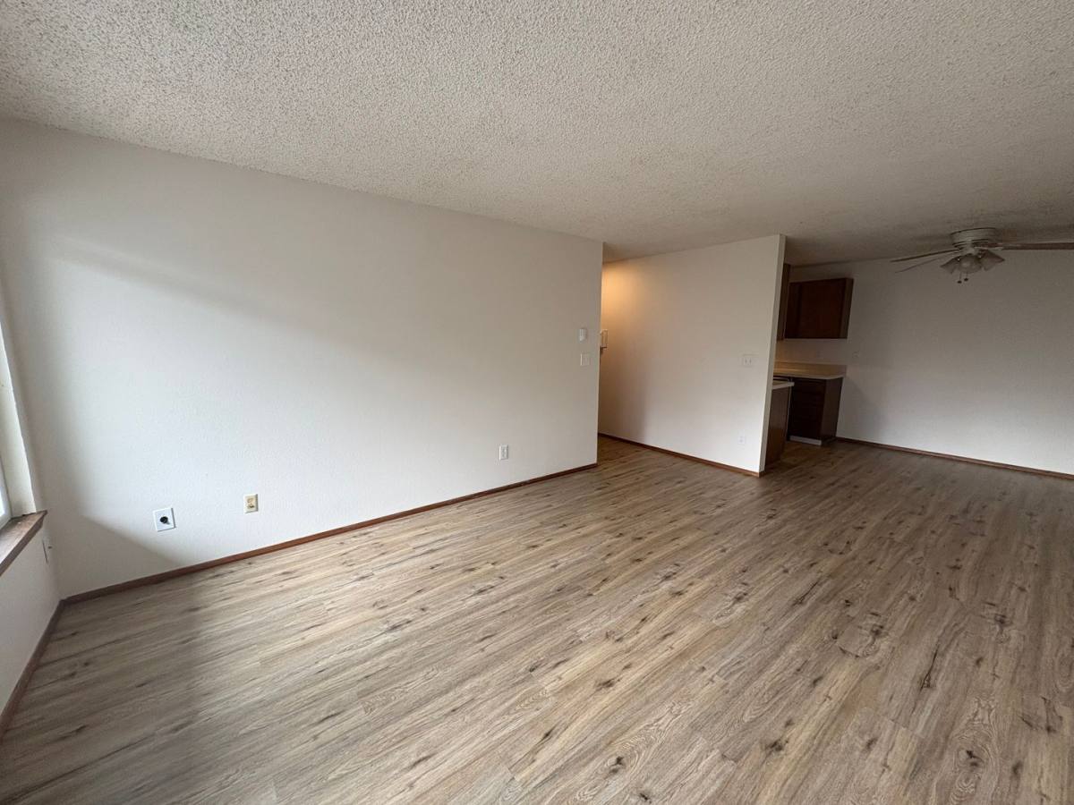 Apartment for rent at 11541 Greenwood Ave N, Seattle, WA 98133