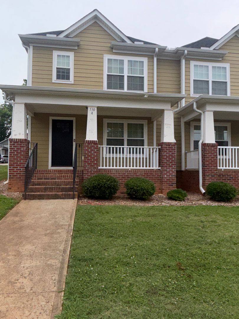 Apartment for rent at 530 Brawley St, Spartanburg, SC 29303
