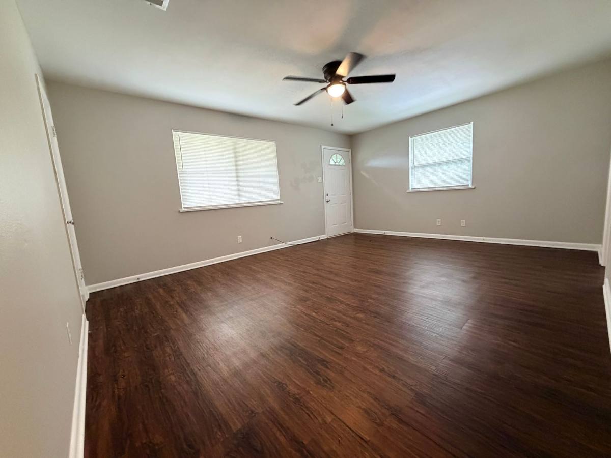 Apartment for rent at 205-207 W J Ave, North Little Rock, AR 72116