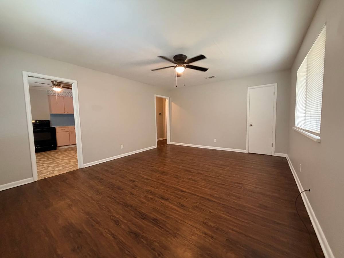 Apartment for rent at 205-207 W J Ave, North Little Rock, AR 72116