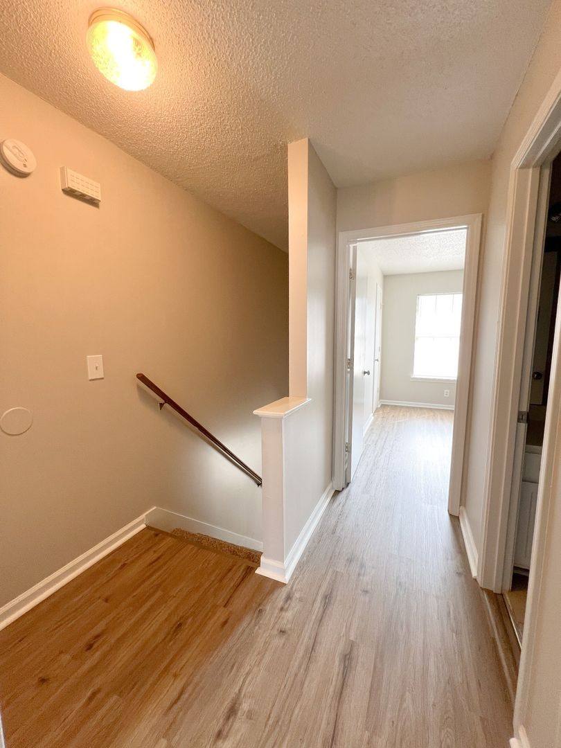 Apartment for rent at 115 Ballygar St, Clarksville, TN 37043