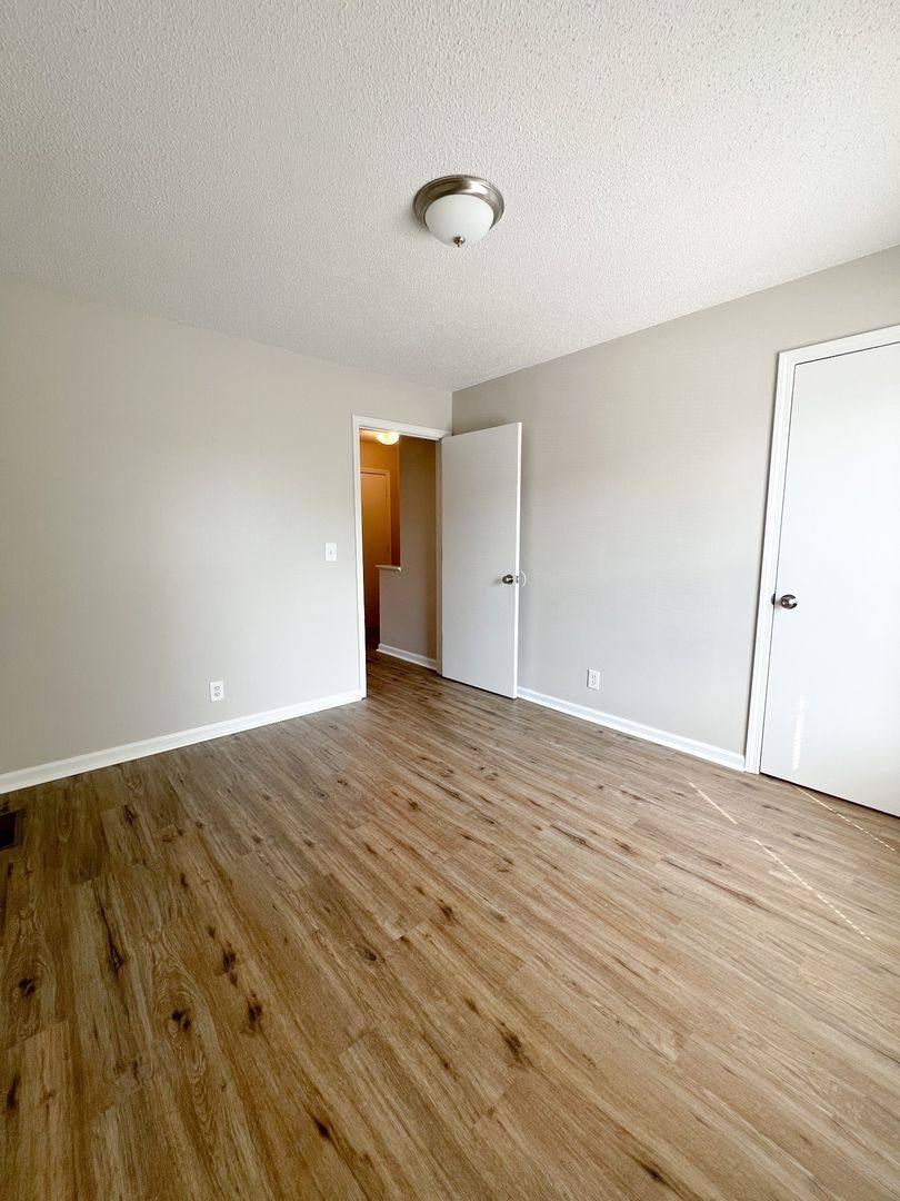 Apartment for rent at 115 Ballygar St, Clarksville, TN 37043