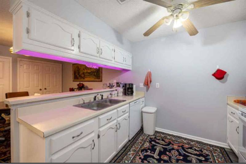 Townhouse for rent at 5844 Ashridge Place, Memphis, TN 38141