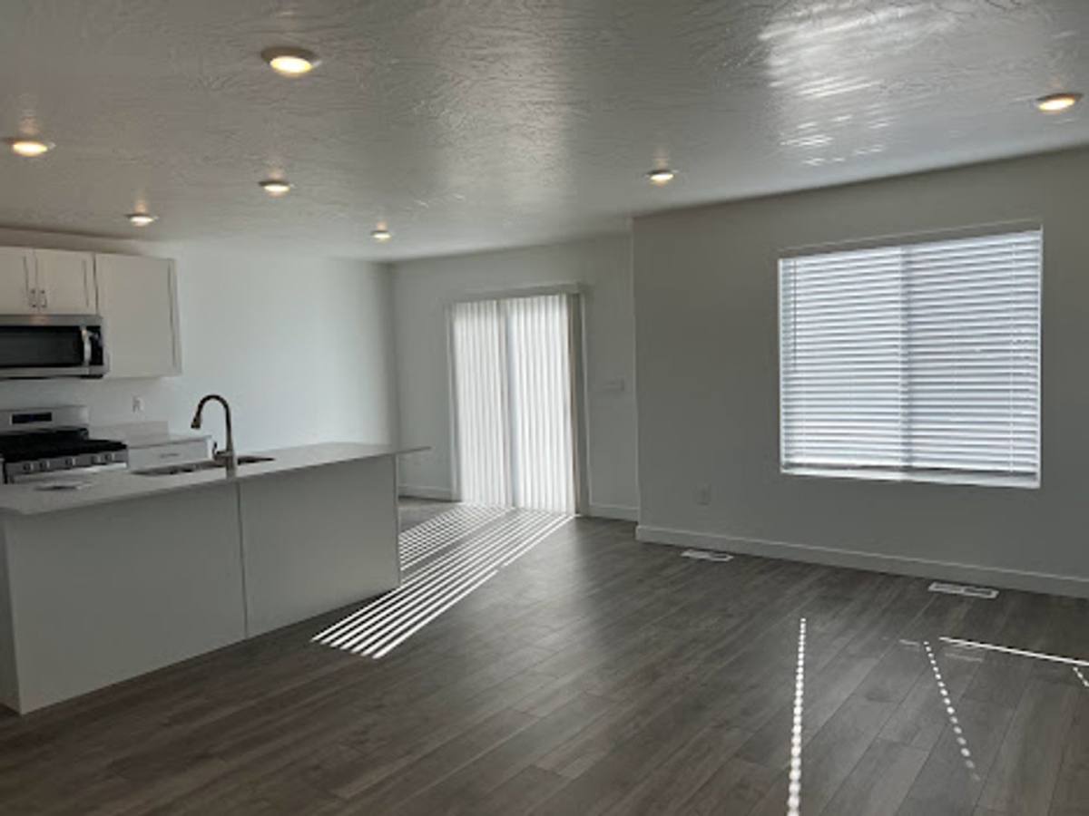 Townhouse for rent at 2943 W Ezra Dr, Cedar City, UT 84720