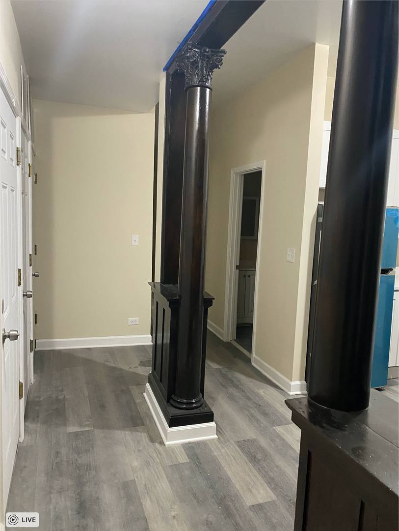 Apartment for rent at 1004 S Oakley Blvd, Chicago, IL 60612