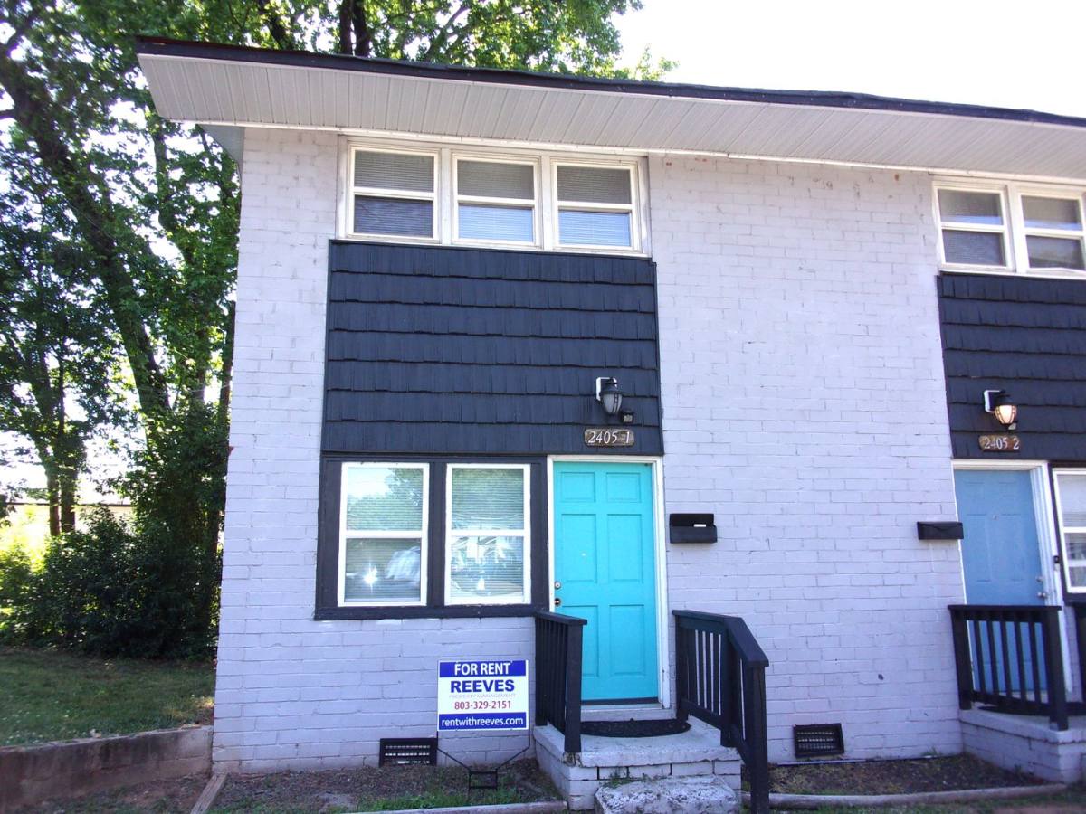 Townhouse for rent at 2405-1 Julia Ave, Charlotte, NC 28206