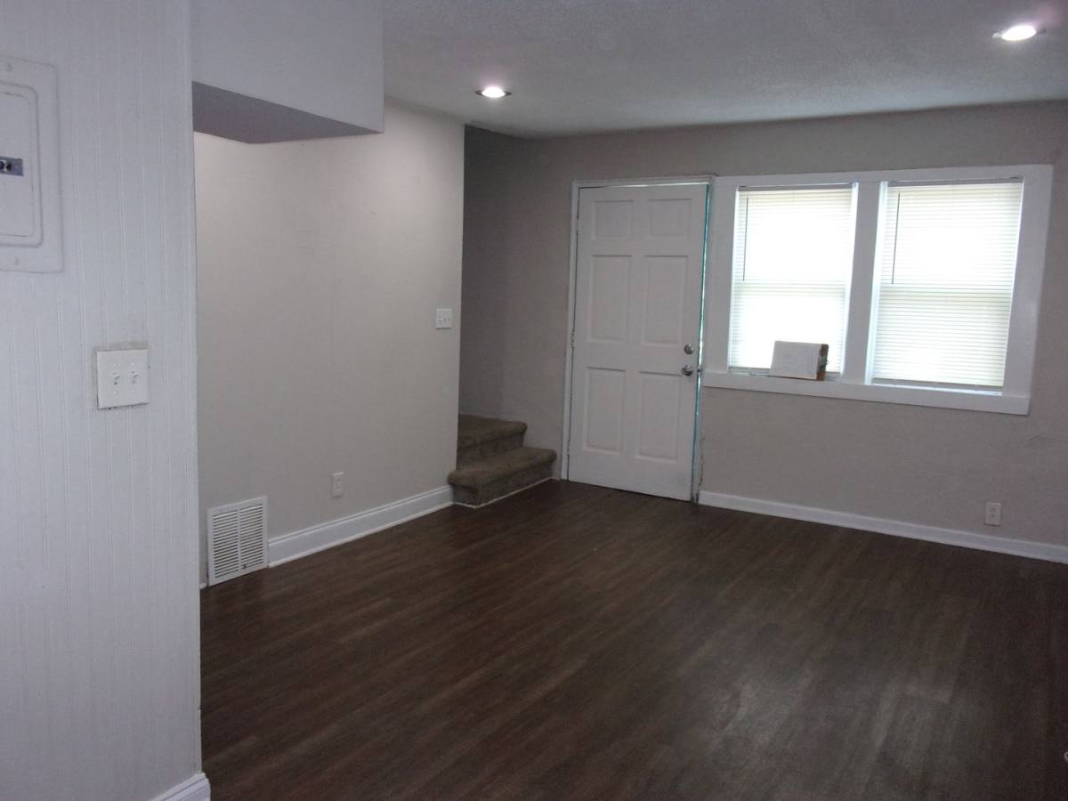 Townhouse for rent at 2405-1 Julia Ave, Charlotte, NC 28206