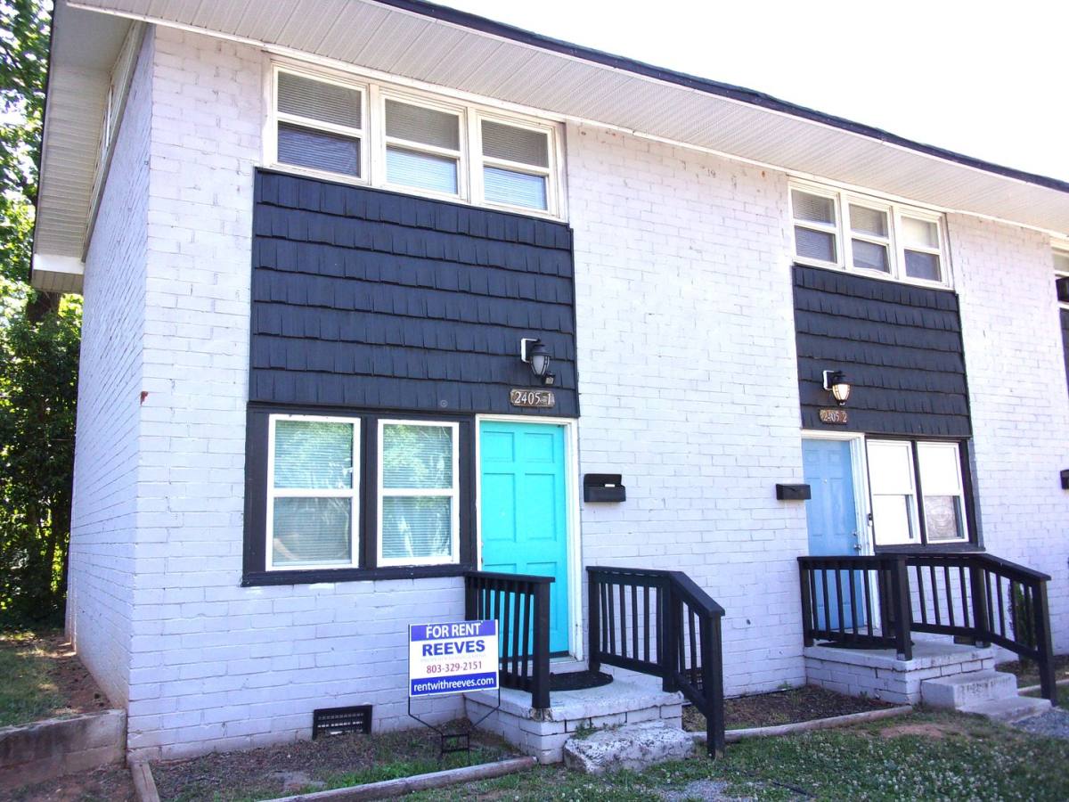Townhouse for rent at 2405-1 Julia Ave, Charlotte, NC 28206