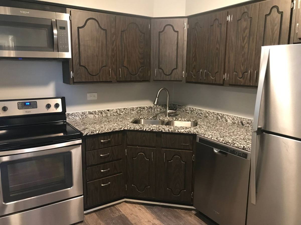 Apartment for rent at 313 & 329 N Maple St, Frankfort, IL 60423