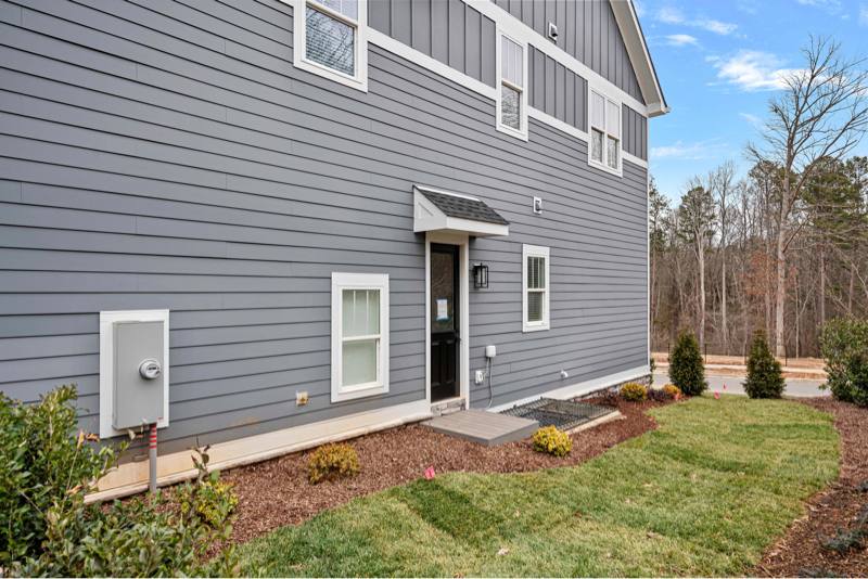 House for rent at 805 Naples Dr, Davidson, NC 28036