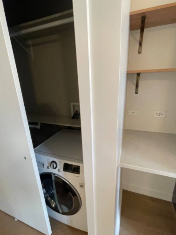 Apartment for rent at 111 W Chicago Ave, Chicago, IL 60654