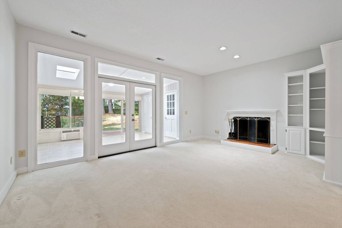 Townhouse for rent at 1 Weybridge Place, Chapel Hill, NC 27517