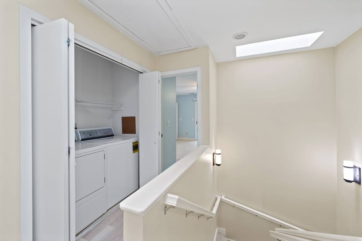 Townhouse for rent at 1 Weybridge Place, Chapel Hill, NC 27517