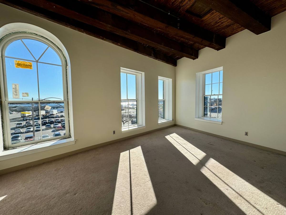 Apartment for rent at 305 Commercial St, Portland, ME 04101