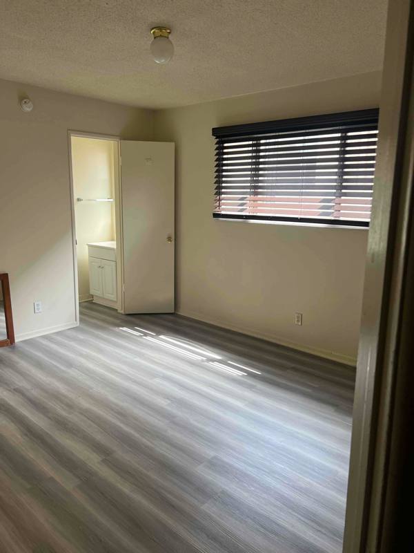 Apartment for rent at 10772 Woodbine St #4, Los Angeles, CA 90034