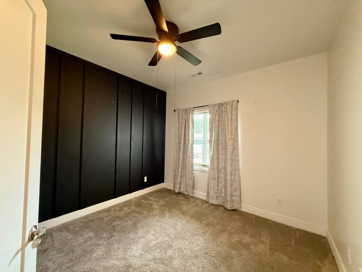 House for rent at 142 Shannon Circle, Poplar Bluff, MO 63901