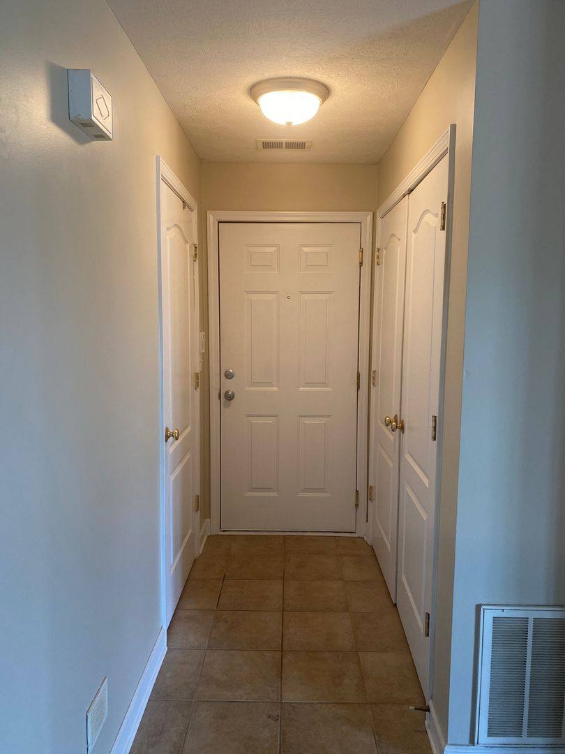 Condo for rent at 7300 St Andrews Woods Circle, Louisville, KY 40214