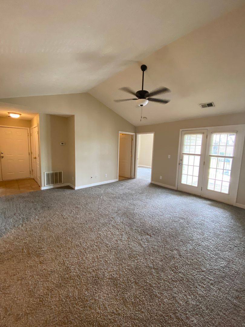 Condo for rent at 7300 St Andrews Woods Circle, Louisville, KY 40214