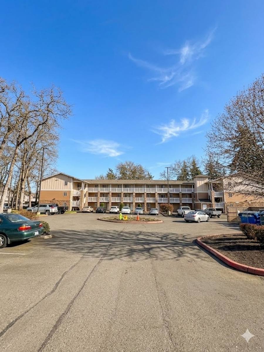 Apartment for rent at 1756 106th St S, Tacoma, WA 98444