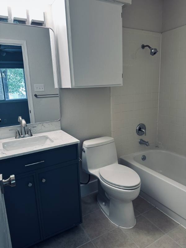 Apartment for rent at 11605 Castle Rock Court #B, Austin, TX 78750