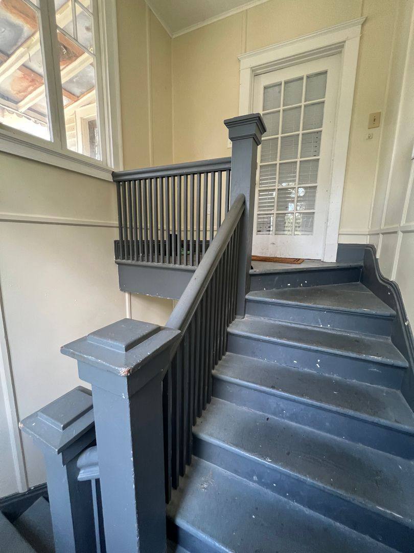 Apartment for rent at 7423 -7429 Hampson - 7425 3rd Floor, New Orleans, LA 70118