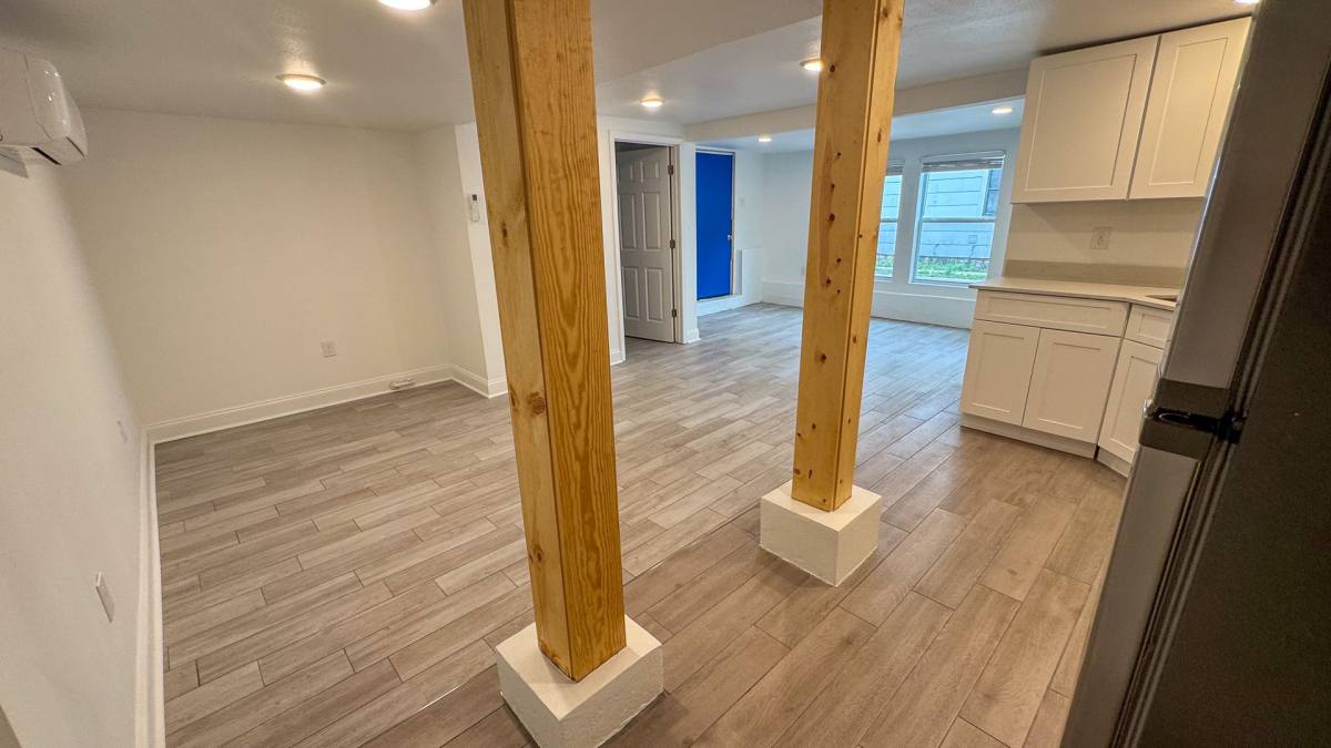 Apartment for rent at 7423 -7429 Hampson - Basement Left, New Orleans, LA 70118
