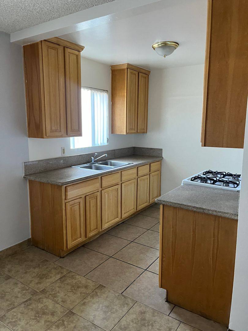 Apartment for rent at 1260 W Stoneridge Court, Ontario, CA 91762