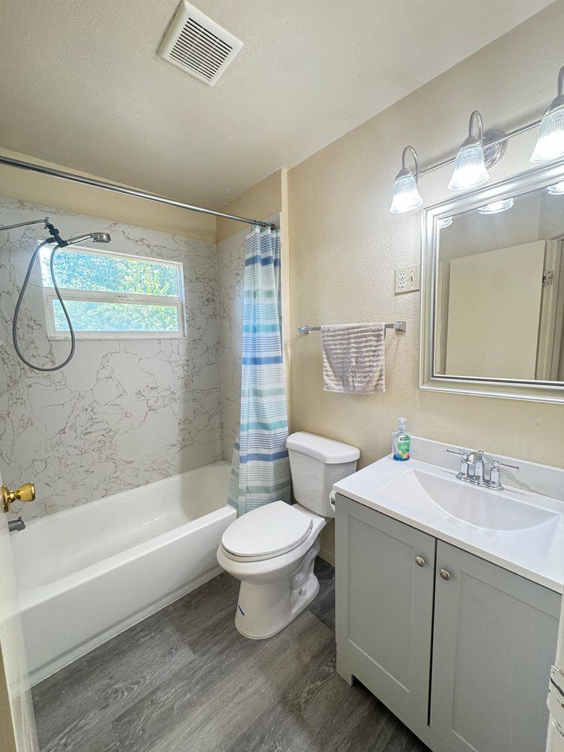 Apartment for rent at 6093 Park Ave, Marysville, CA 95901