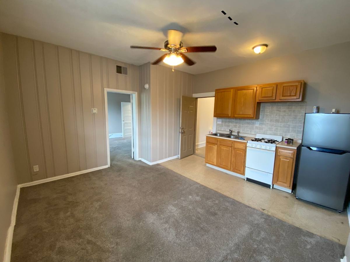 Apartment for rent at 226 W 8th Ave, Columbus, OH 43201