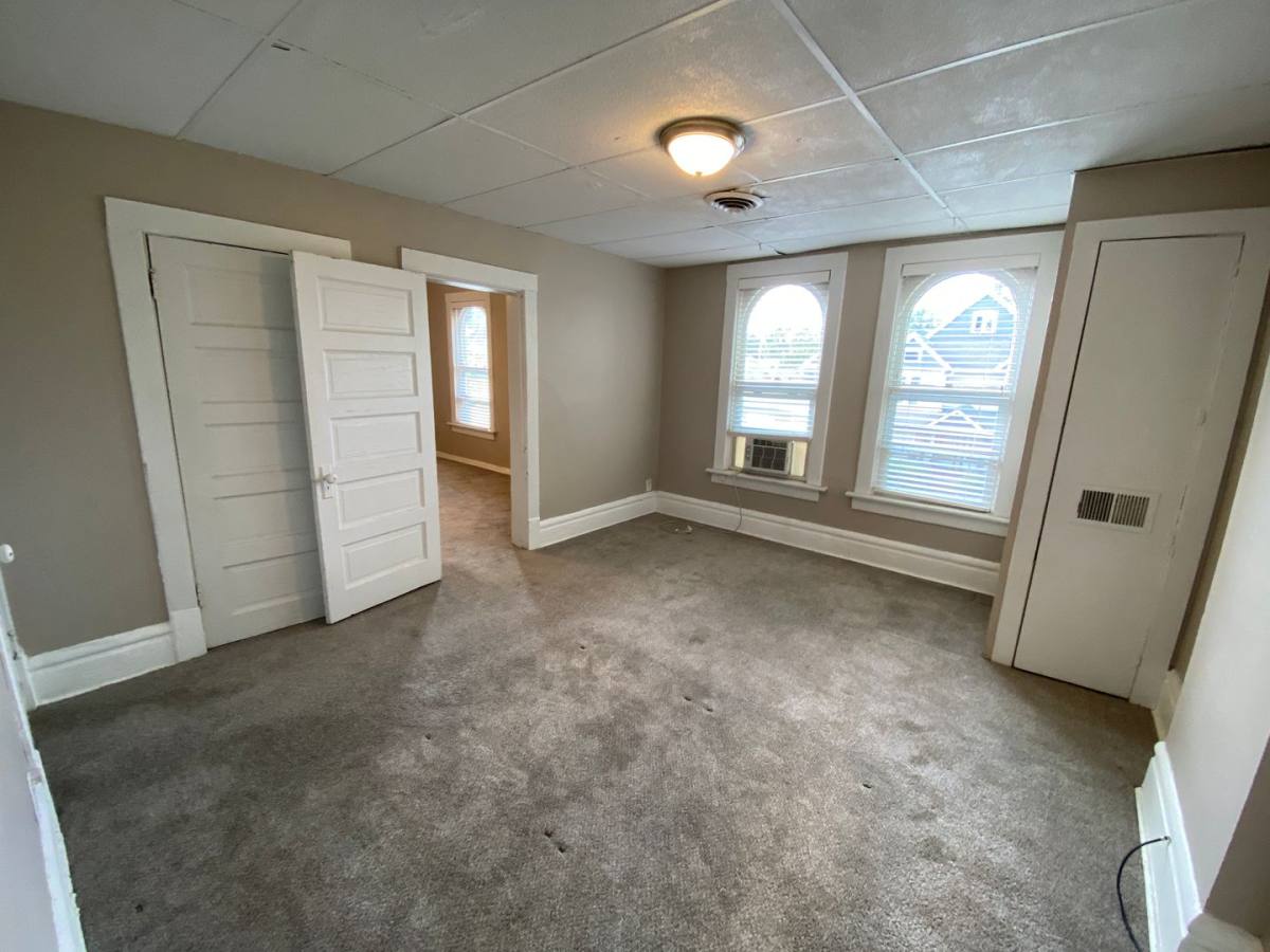 Apartment for rent at 226 W 8th Ave, Columbus, OH 43201