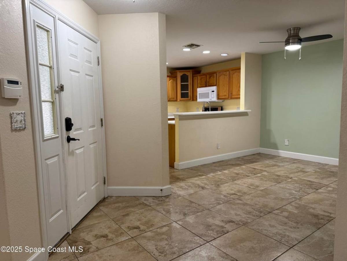 Townhouse for rent at 2613 S Park Ave, Titusville, FL 32780