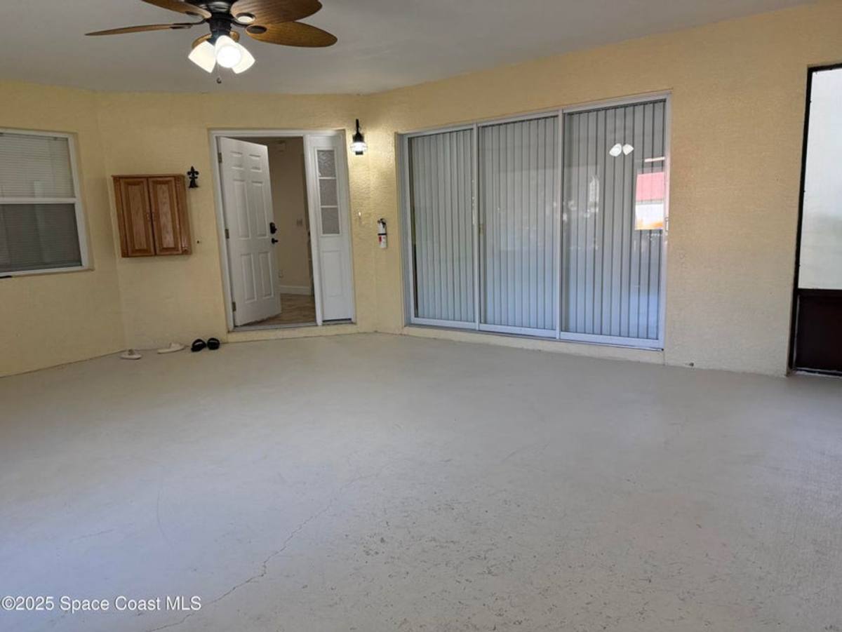 Townhouse for rent at 2613 S Park Ave, Titusville, FL 32780