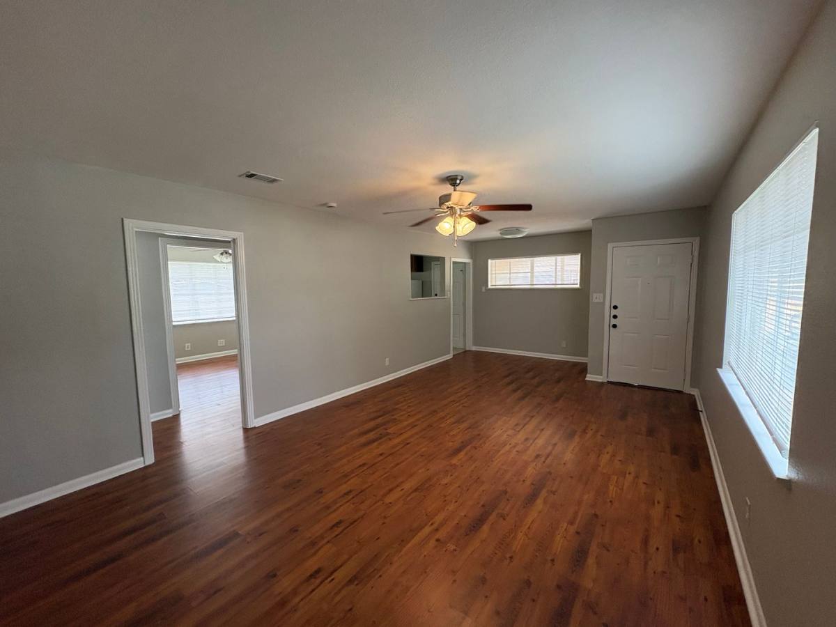 House for rent at 1307 Corona Dr, Austin, TX 78723