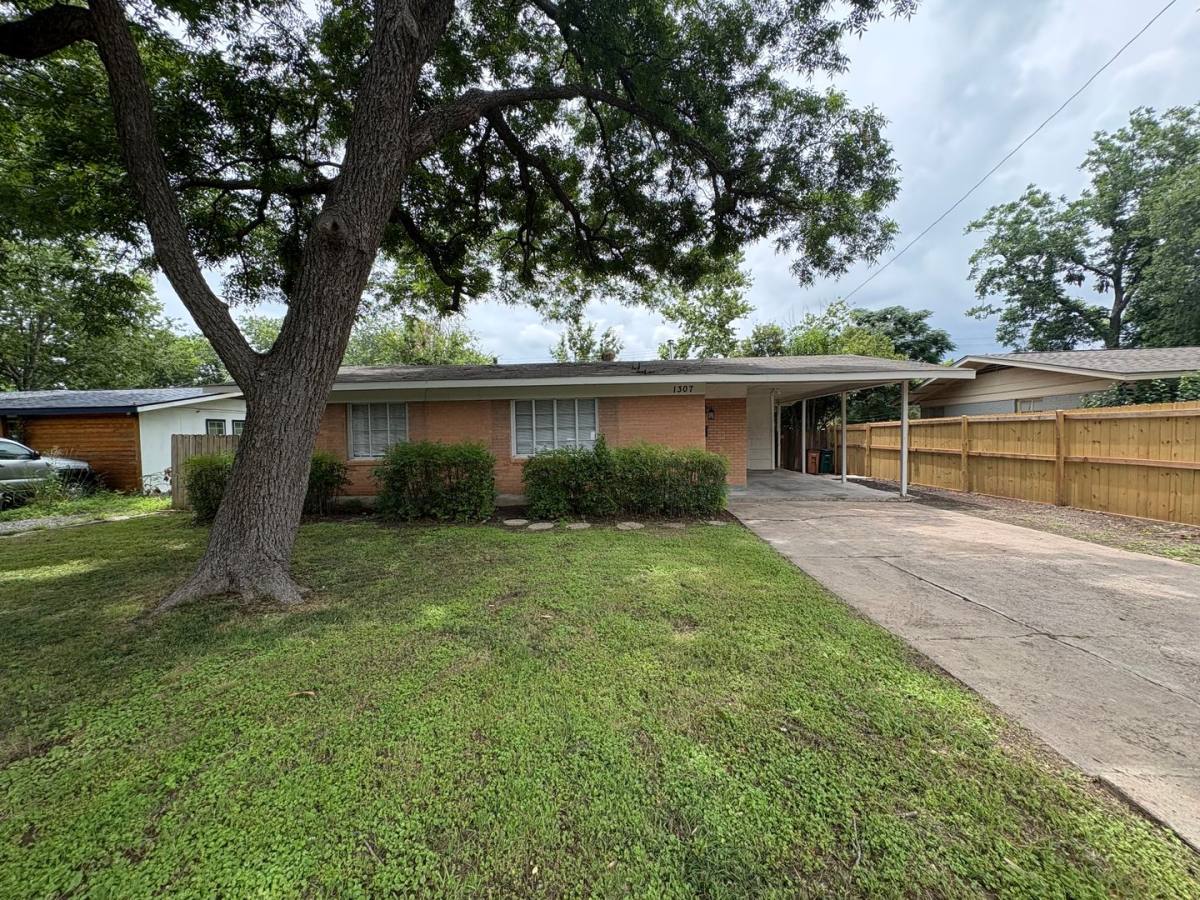 House for rent at 1307 Corona Dr, Austin, TX 78723