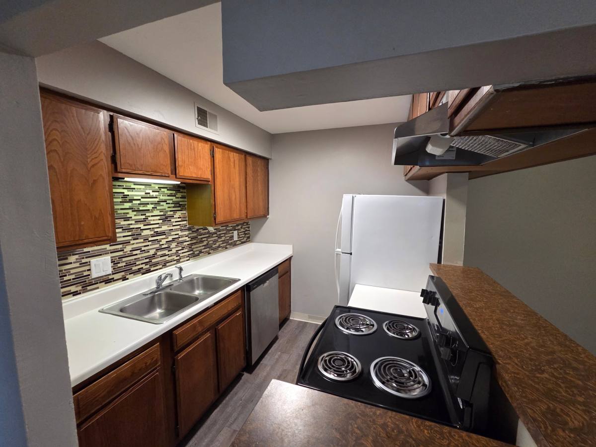 Apartment for rent at 1325 N Meridian Ave #101, Wichita, KS 67203